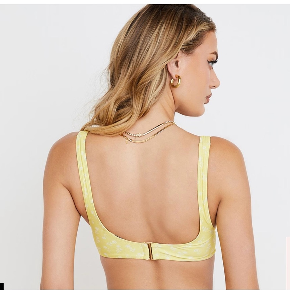 House of CB Mariposa Yellow Floral Bikini Top Size Small - Picture 3 of 10